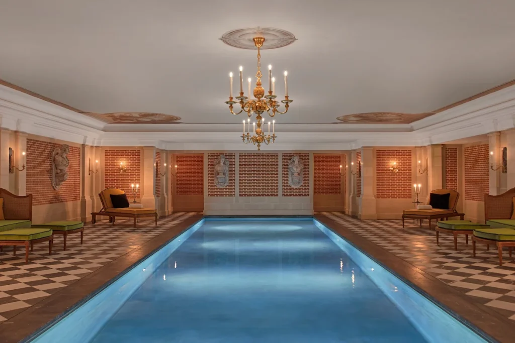 Airelles Château de Versailles, Le Grand Contrôle | Valmont Spa Experiences